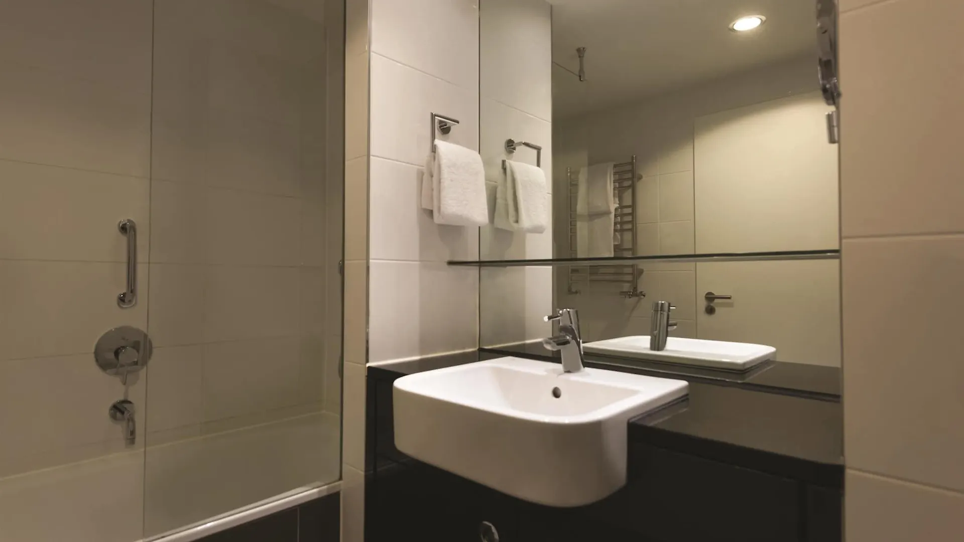 Adina Apartment Hotel Berlin Mitte Aparthotel
